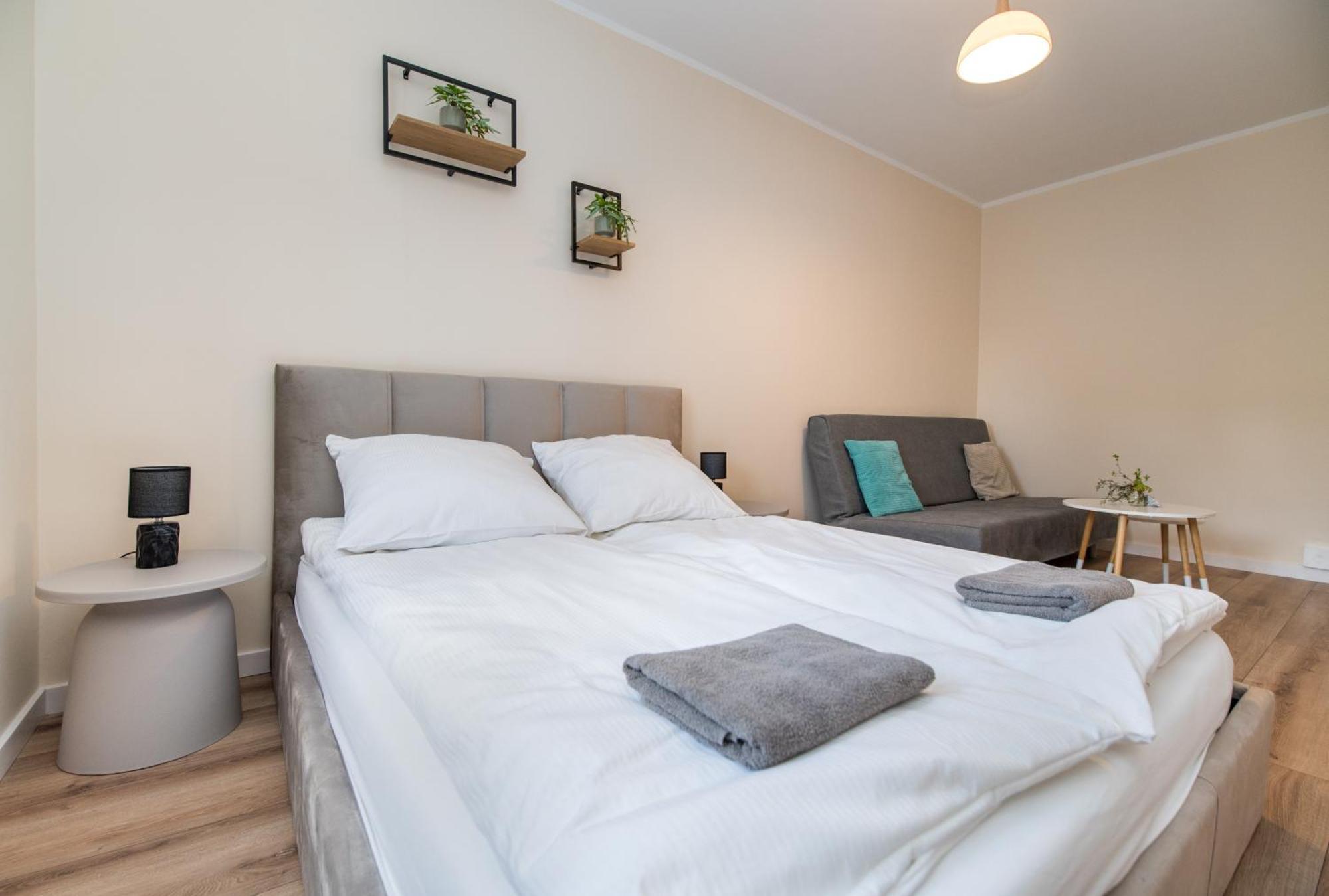 Apartament Lompy Gliwice Esterno foto